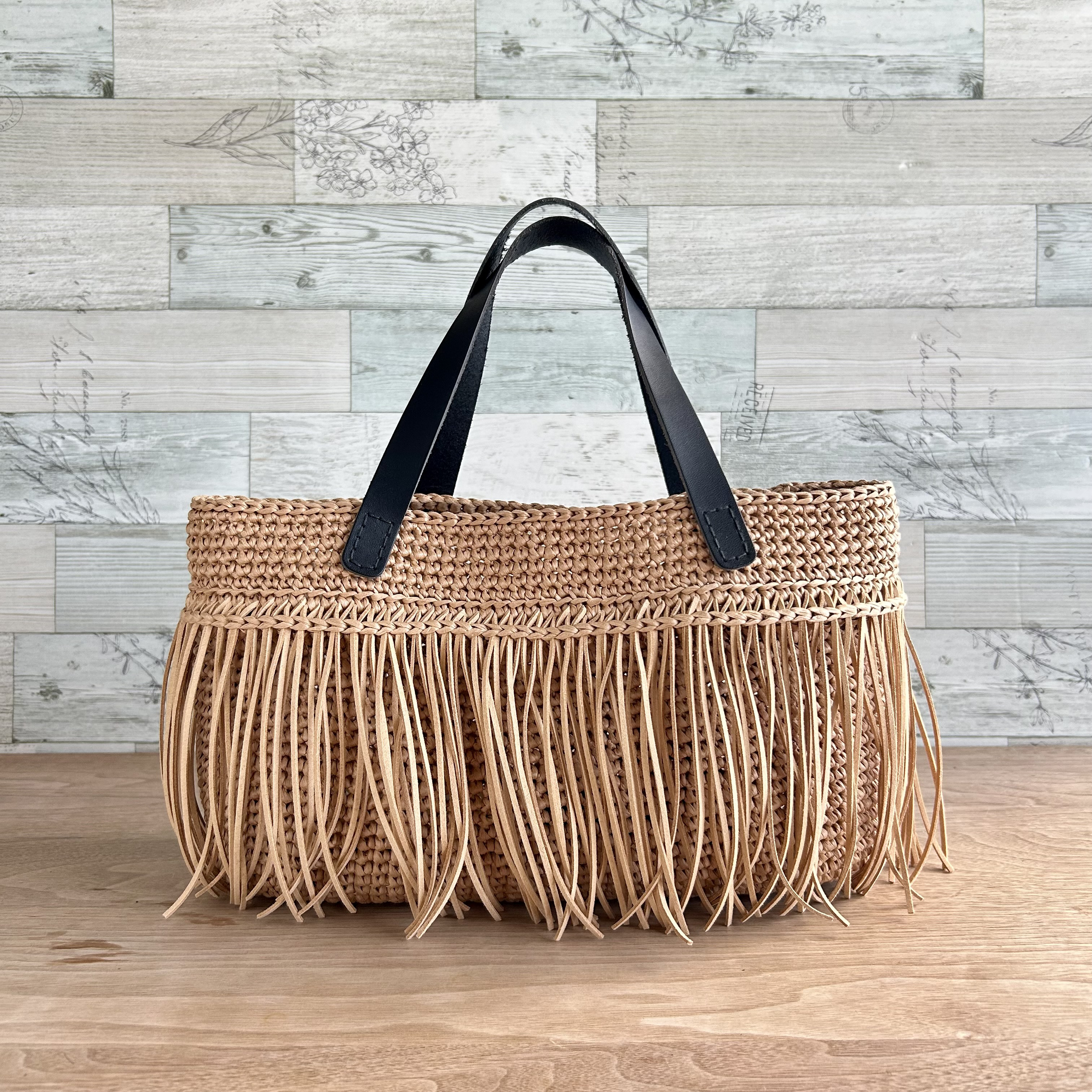 フリンジいっぱいの横長バッグ・ナチュラル（受注制作）