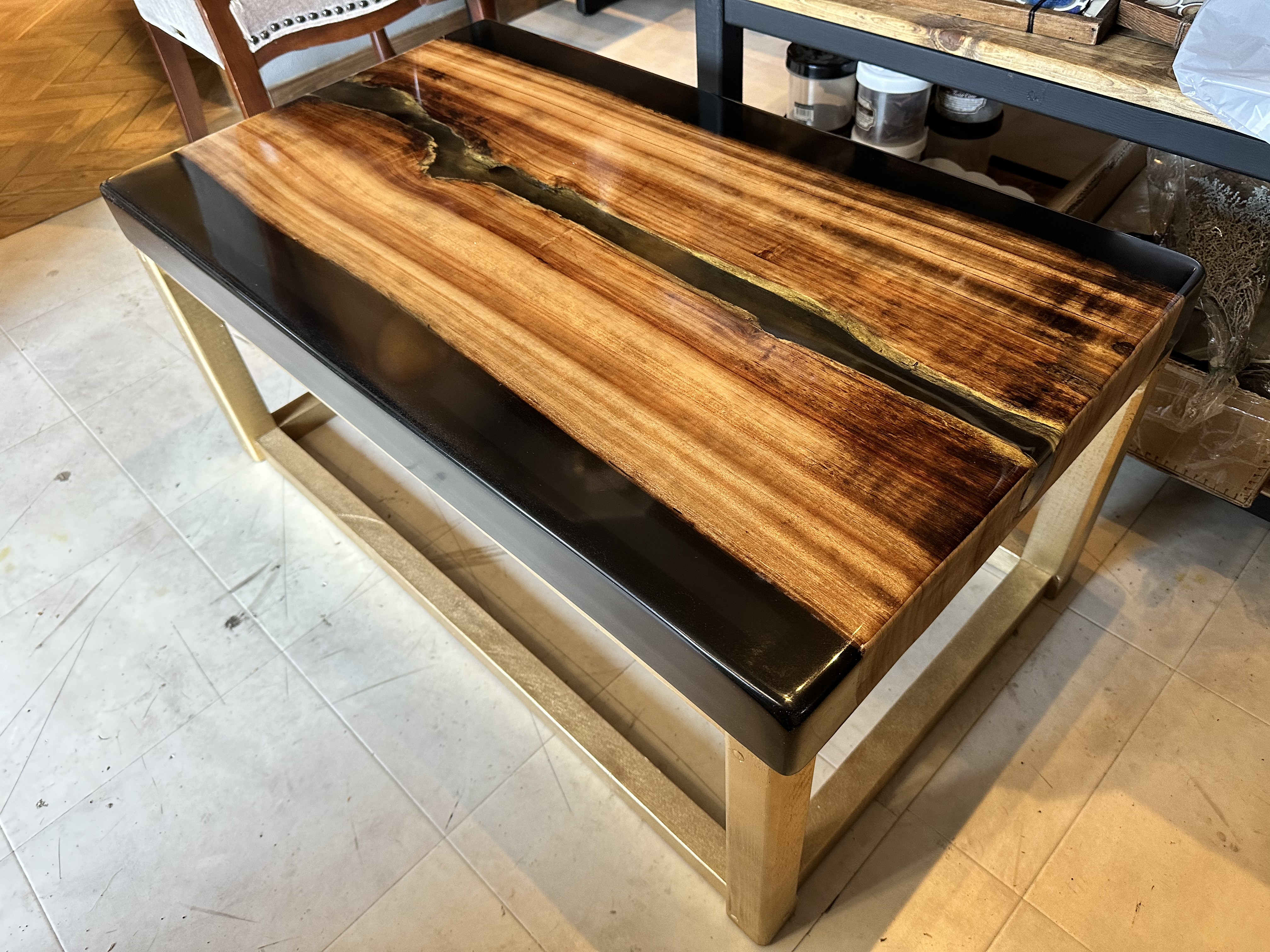 レジン家具 レジン家具