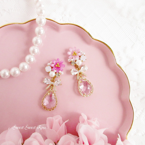 紫 花 ビジュー ボタン 刺繍リボン イヤリング ピアス