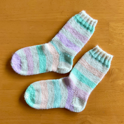 キッズ(12.5-14.5cm) 手編み 靴下 くつした