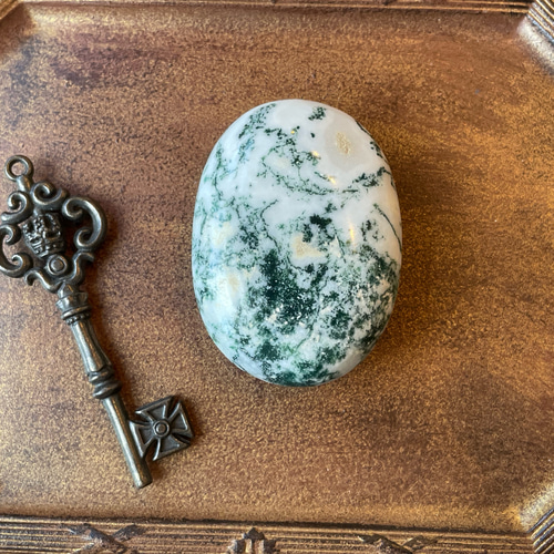 精神の安定。信頼と勇気、自信を高める＊ツリーアゲート① 天然石