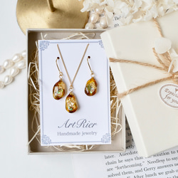 玳瑁玻璃與真貝殼首飾套裝 第11張的照片