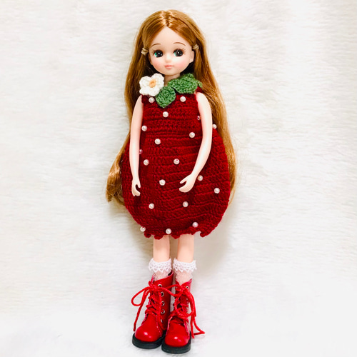 1/6ドール服 いちごワンピース ブライス リカちゃんサイズ 1/6ドール服 いちごワンピース ブライス リカちゃんサイズ