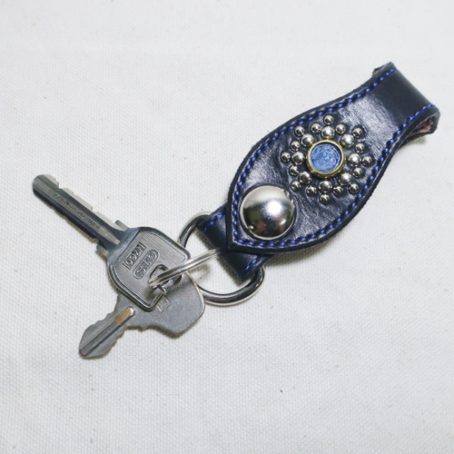 スタッズキーループ サドルレザー レザークラフト 革小物 ベルト