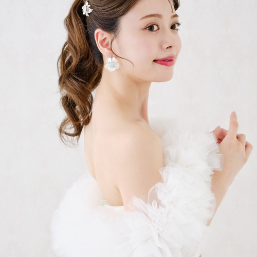 ANNAN WEDDING ヘアピン 楽天市場】【ランキング 第1位 】【蝶々モチーフが舞うアレンジ