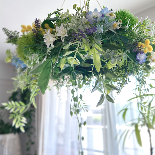 野の花みたいなフライングリース(大)/造花リース/グリーンリース