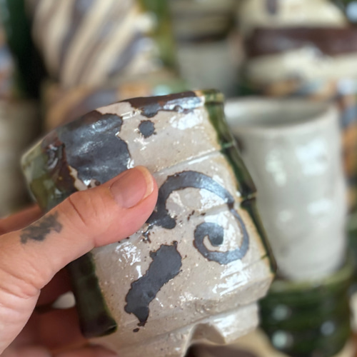 湯呑み 織部 湯呑み minoru 通販 18199342｜Creema(クリーマ)