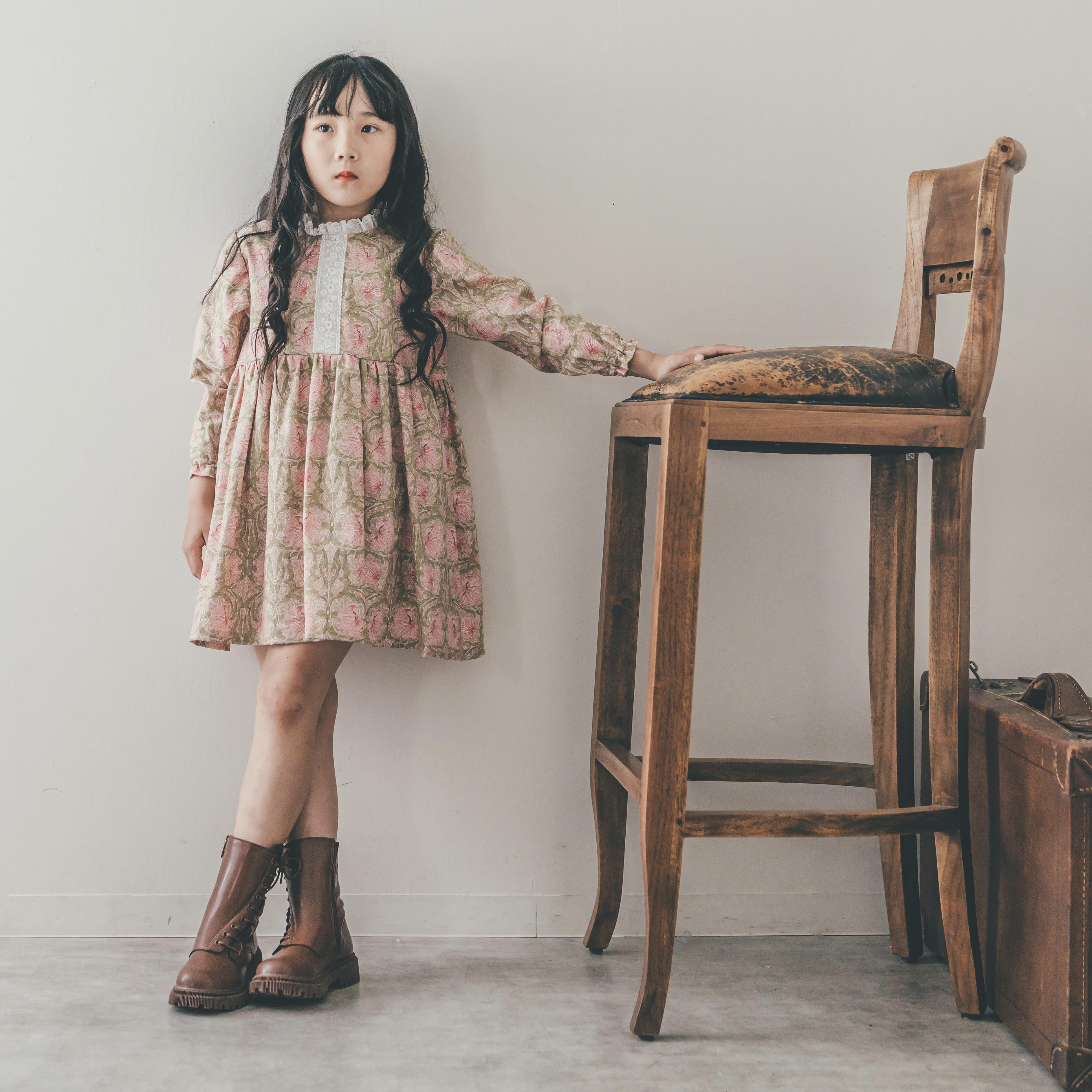 【2026年3月まで】Kids 長袖ワンピース“My antique“ ウィリアムモリス/ピンパーネル/お揃い/