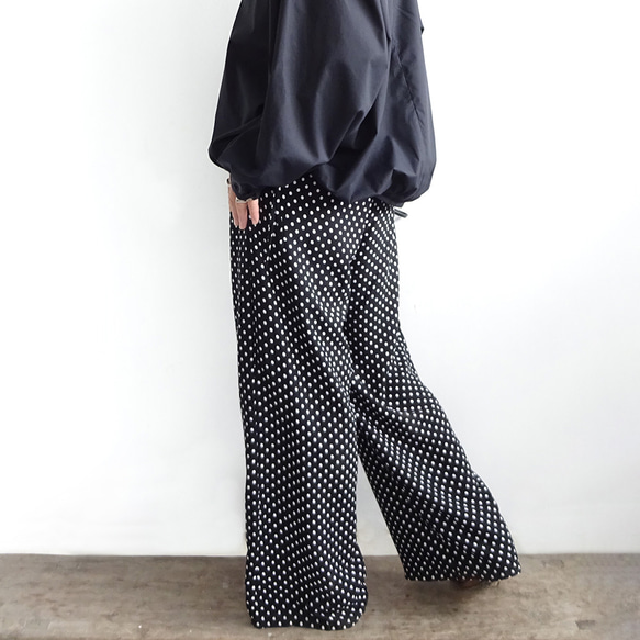 人造絲側絲帶寬鬆褲（圓點） 第13張的照片