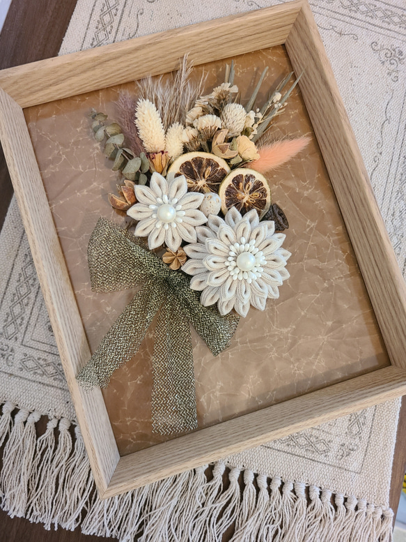つまみ細工】スワッグ風ドライフラワー＊フレームアレンジ その他