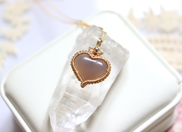 ブルーカルセドニー ペンダントトップ 和名: 玉髄(ぎょくずい