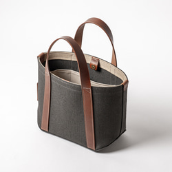 2サイズから選べる 倉敷の綿麻帆布で仕立てたレザーハンドルトート(カーキ Khaki) 6枚目の画像