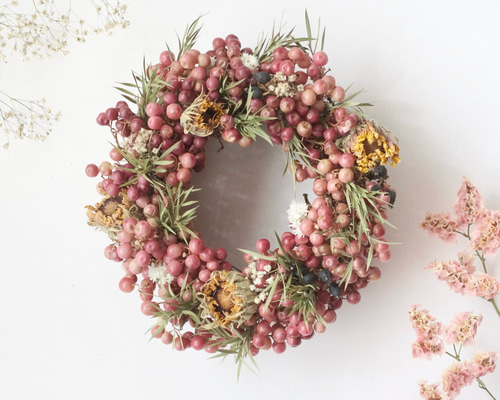 プリザーブドフラワー　ハーフリース♡パープルベリーペッパーのコンチェルト プリザーブドフラワー ハーフリース♡パープルベリーペッパーの