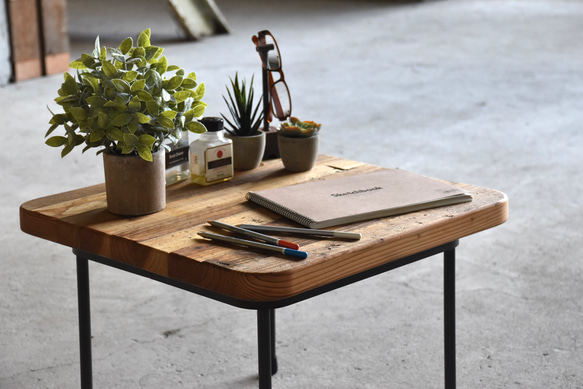 アイアン　サイドテーブル　一点物　アンティーク　レトロ　インダストリアル　ミニA アイアン サイドテーブル 一点物 アンティーク レトロ