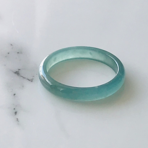 R50-0032］ ジェイド JADE ヒスイ 本翡翠 くりぬき リング 天然石 一点