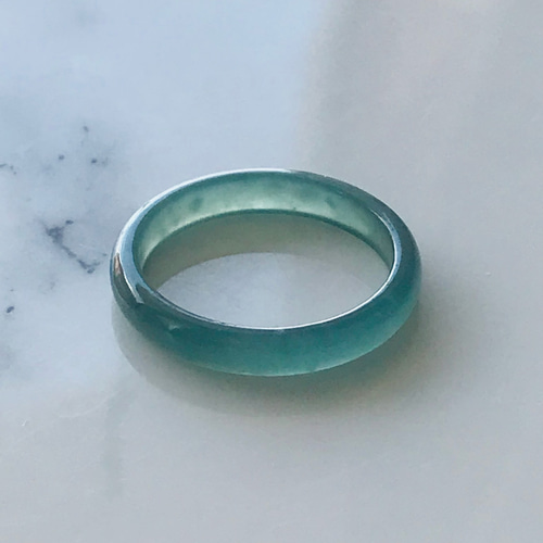 R50-0032］ ジェイド JADE ヒスイ 本翡翠 くりぬき リング 天然石 一点