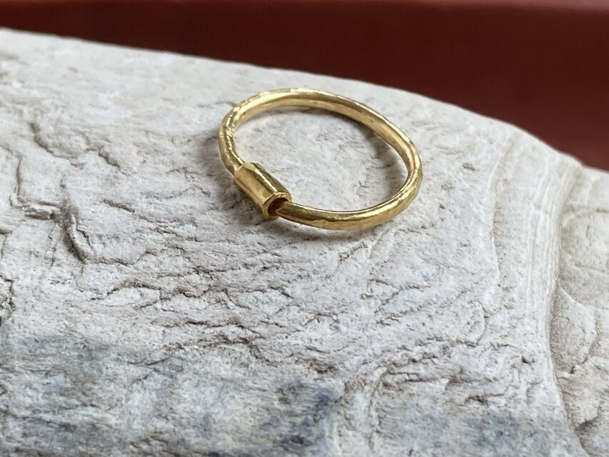 K様オーダーメイド　K24 Pure Gold Foop EarringsⅡ（１.6mm線径タイプ）◇片耳分～