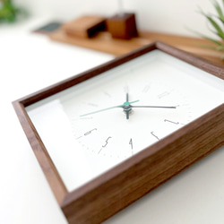 KATOMOKU dual use clock 10 ウォールナット km-147WRC 置き掛け兼用時計 静音 電波 5枚目の画像