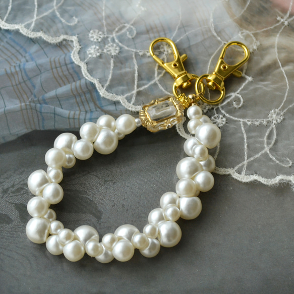 入道雲のようなもくもくパールストラップ＆シンプル　スマホストラップ　接続金具選べます！耐久性UP 6枚目の画像