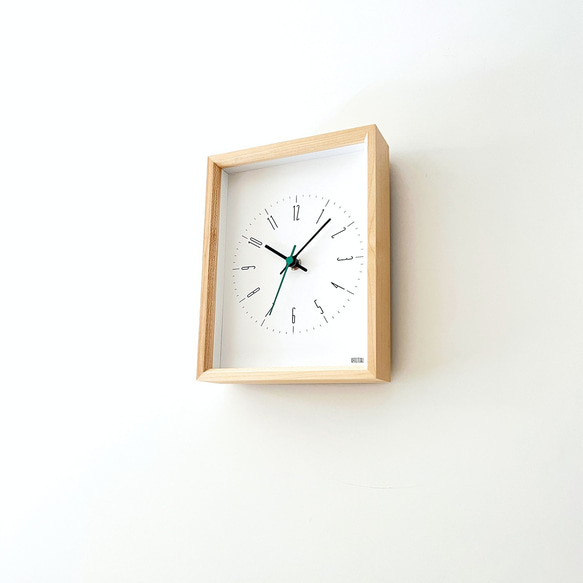 KATOMOKU dual use clock 10 ハードメープル km-147HMRC 置き掛け兼用時計 静音 電波 8枚目の画像