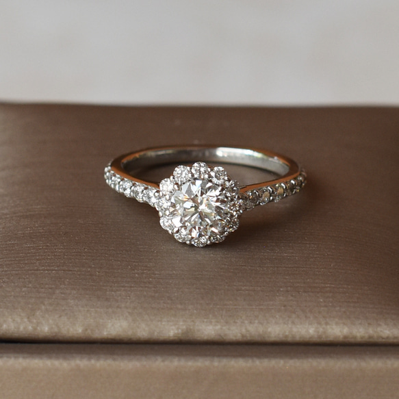 ラボグロウンダイヤモンド ヘイローリング 0.5ct 0.7ct 1ct 18K/Pt950  