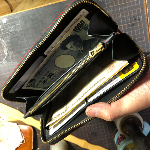 ラウンドジップウォレット イタリアンレザー 長財布 ロング ラウンドジップウォレット イタリアンレザー 長財布 ロング