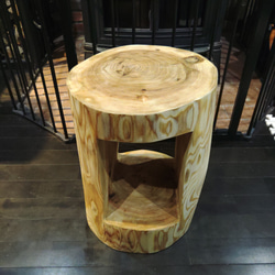 杉の輪切りのレジンテーブル　センターテーブル 杉の輪切りのレジンテーブル センターテーブル ローテーブル