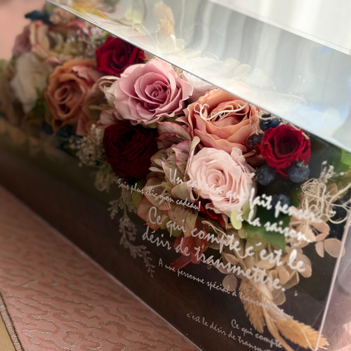 プリザーブドフラワーフレーム/枯れないお花ギフト/送料無料/大切な方