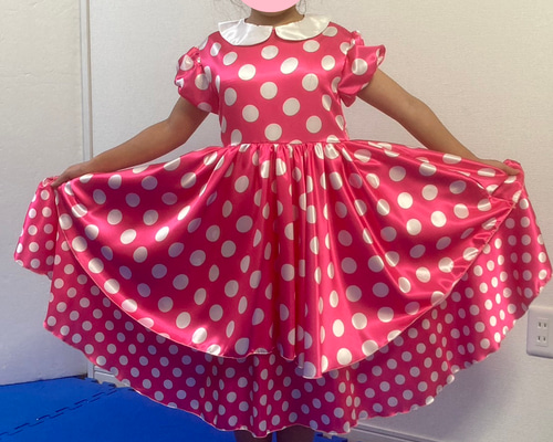 ぷり様♪専用オーダー　赤に白水玉模様のワンピース 4afeb367b98e25bd29791e59b5f86b