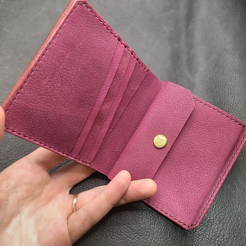 アマゾニアレザー　二つ折り財布 2つ折り財布 アマゾニア×シボ革 ブラウン×パープル 二つ折り財布