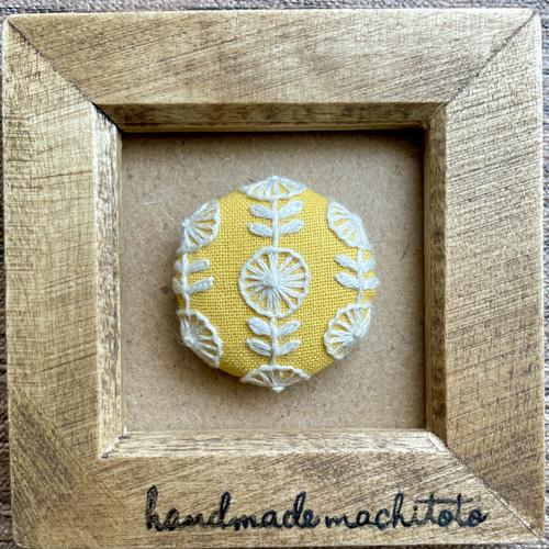 刺繍【ヘアゴム】【ポニーフック】【ブローチ】選べるパーツ no.149  