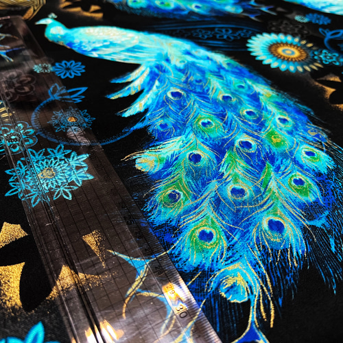 Michael Miller 110cm x 50cmずつ切売 - 孔雀の羽根自慢/Blue 生地
