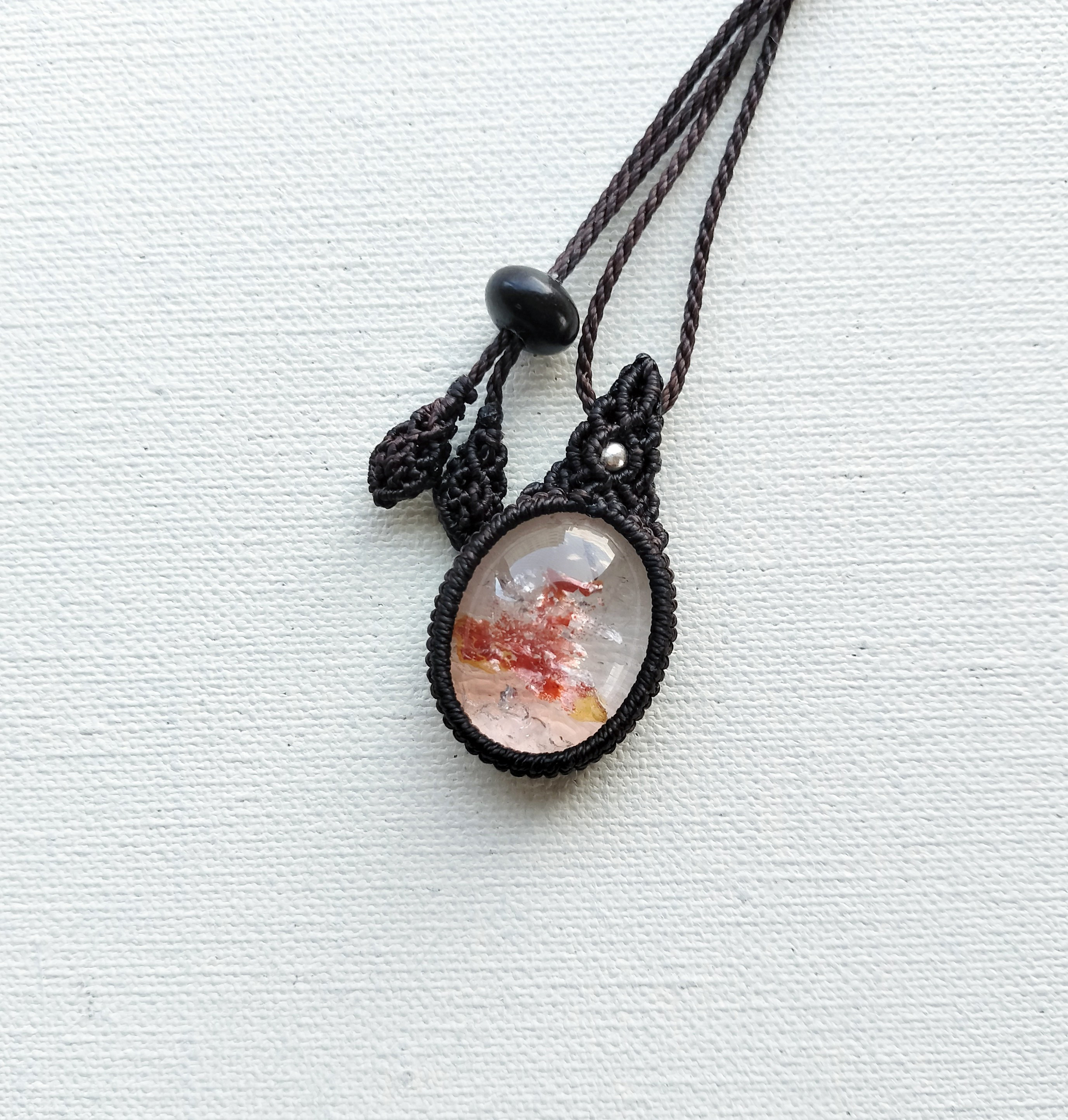 ♡オーロラクォーツ・マクラメペンダントovsp ♡小さな秋セール