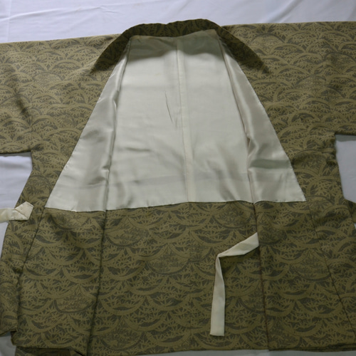 老竹色の鮫小紋。青海波に笹を配した心安らぐ和着 着物 jinza