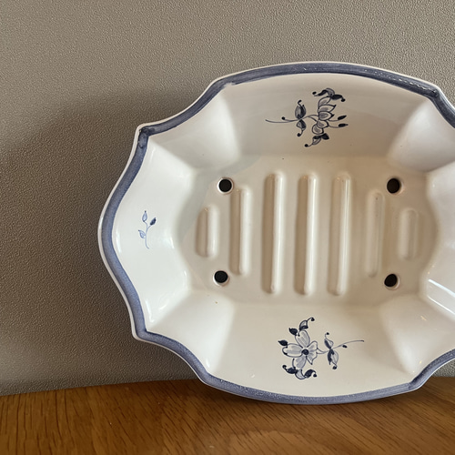 フランスの古い石鹸置き 陶器 古道具 レトロ ソープディッシュ フランスの古い石鹸置き 陶器 古道具 レトロ ソープディッシュ