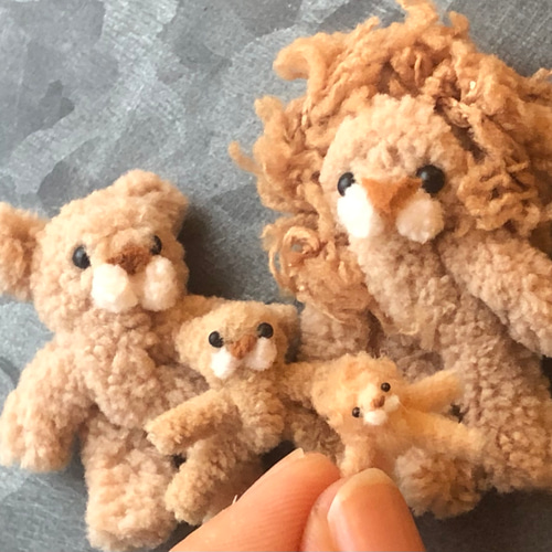 ライオン【2】ハンドメイド ミニチュアベア　ミニチュアテディベア ぬいぐるみ 絶滅危惧種 ミニチュア ぬいぐるみ ライオン ぬいぐるみ U 通販
