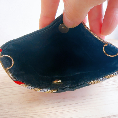 帯リメイク　スマホショルダー　亀甲文 絹の帯からスマホショルダー 亀甲文柄 帯リメイク274 スマホ