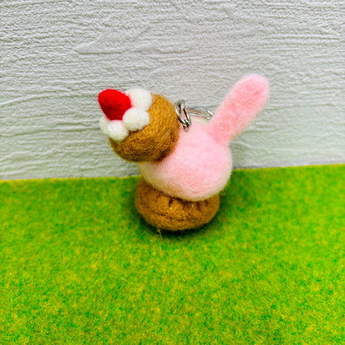羊毛フェルト マカロンうさぎ キーホルダー 2種 羊毛フェルト toiro