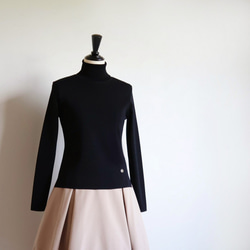 【3サイズから選べる◎】タートルネック ストレッチプルオーバー【ブラック】 4枚目の画像