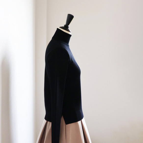 【3サイズから選べる◎】タートルネック ストレッチプルオーバー【ブラック】 5枚目の画像