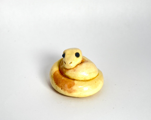 ヘビ　粘土　制作 おうちで粘土遊び へびねんど どうぶつ うみのいきもの つくるよ