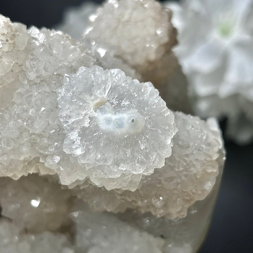 スピリットクォーツ　サボテン水晶　クラスター　カクタスクォーツ ザラメがきらきら輝く素敵な石］神秘 カクタスクォーツ サボテン