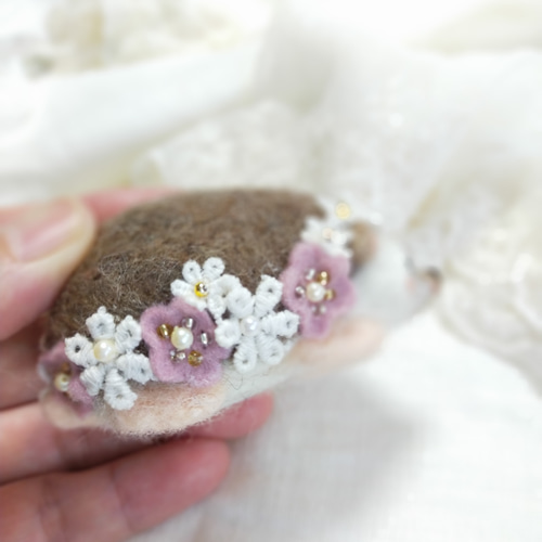 羊毛ハリネズミ(ロマンチック) Lサイズ ピンクッションにもおすすめ