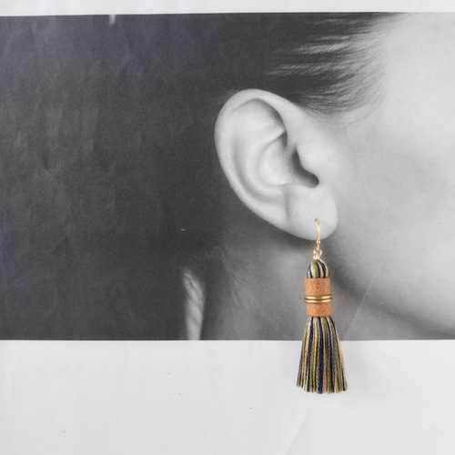 タッセル フリンジ レザー ピアス イヤリング ピアス（フック