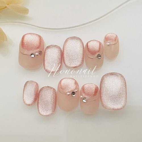 変形フレンチのマグネットネイルチップ ネイルチップ（つけ爪） hono