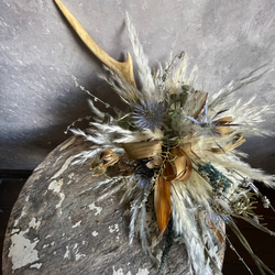 鹿の角とドライフラワーとパンパスグラスの壁掛け＊カッコイイ 9枚目の画像