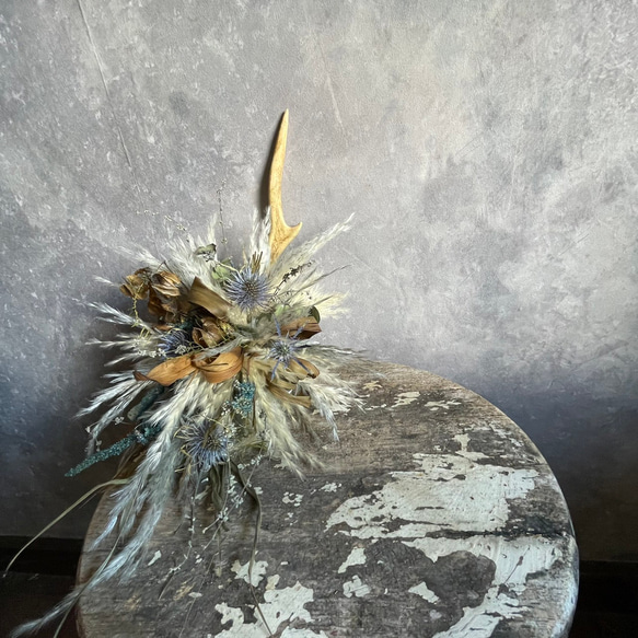 鹿の角とドライフラワーとパンパスグラスの壁掛け＊カッコイイ 7枚目の画像