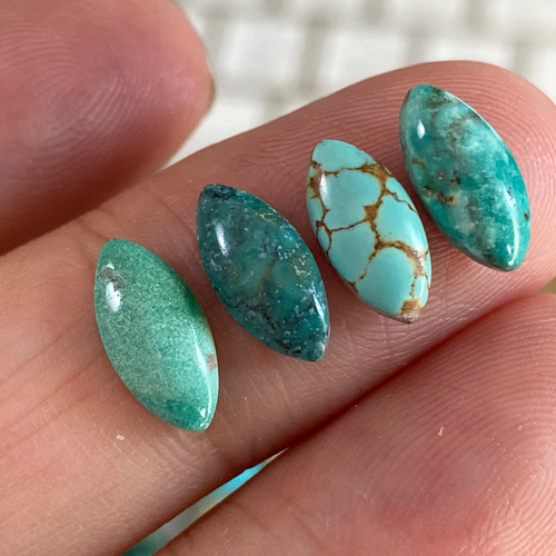 超希少 ターコイズ トルコ石 天然石 ルース tr627 超希少 ターコイズ