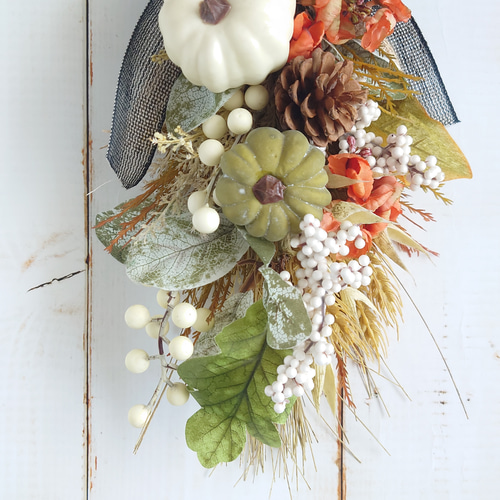 大人のハロウィンスワッグ ホワイトパンプキン パンパス アート