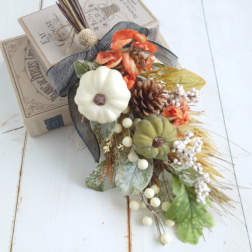 大人のハロウィンスワッグ ホワイトパンプキン パンパス アート